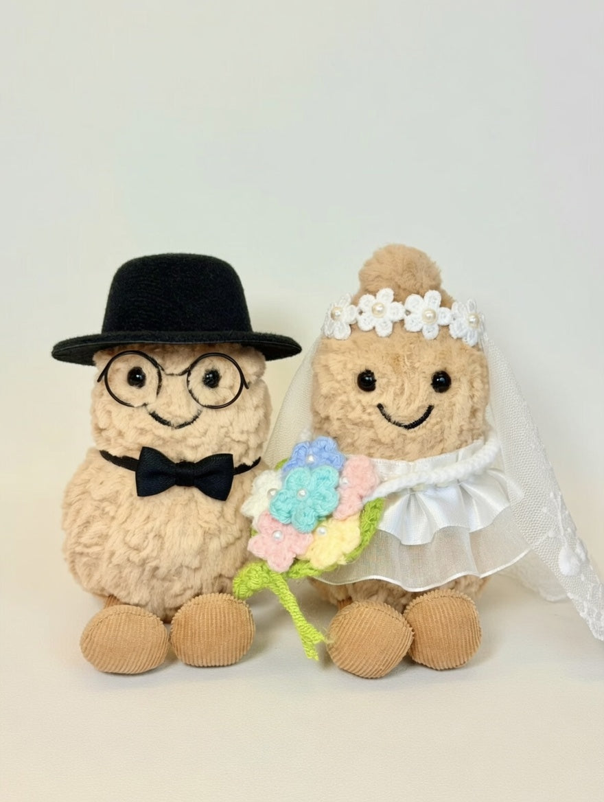 Amusable Peanut Wedding Couple Outfit