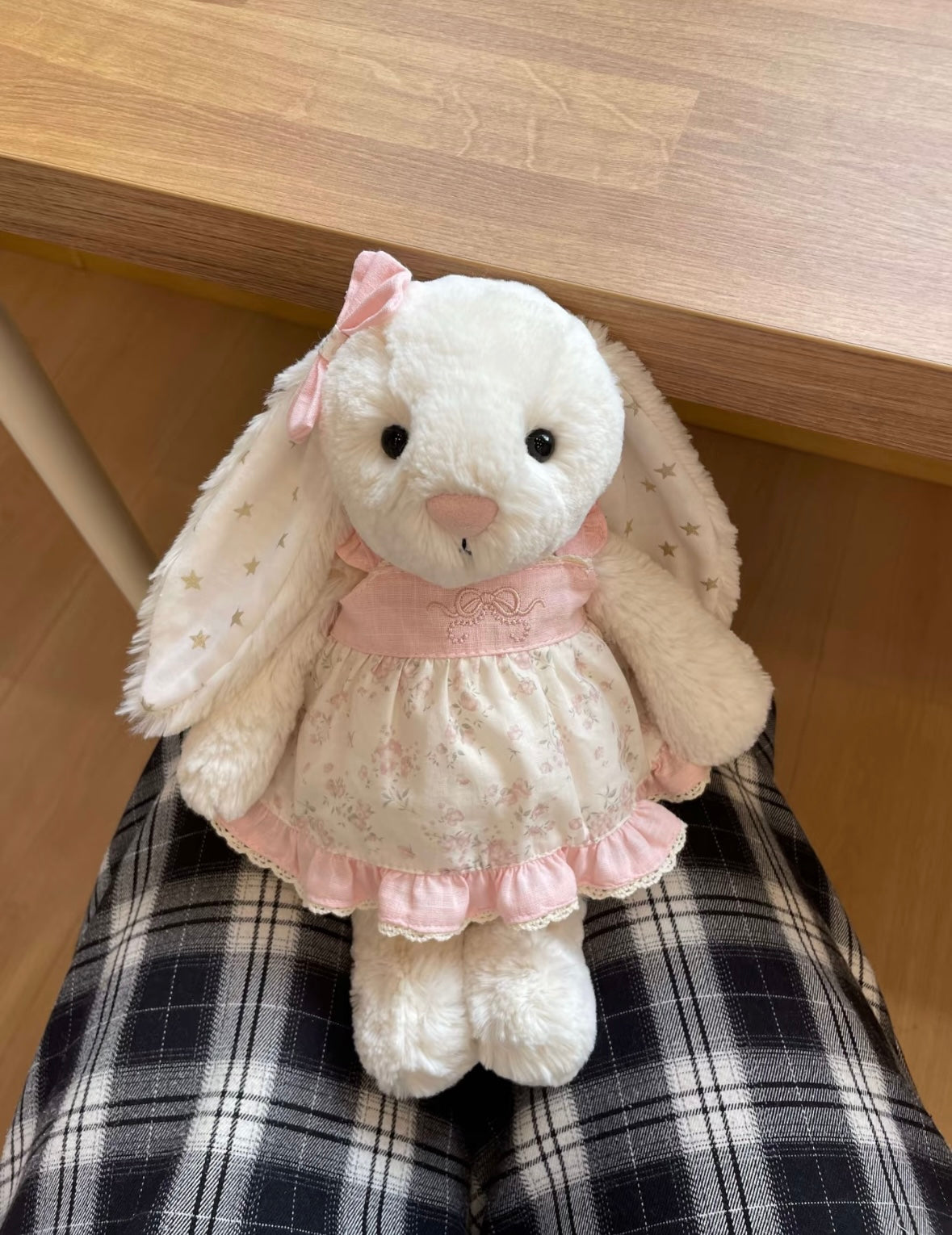 Bashful Bunny in cream floral cottage dress - full body